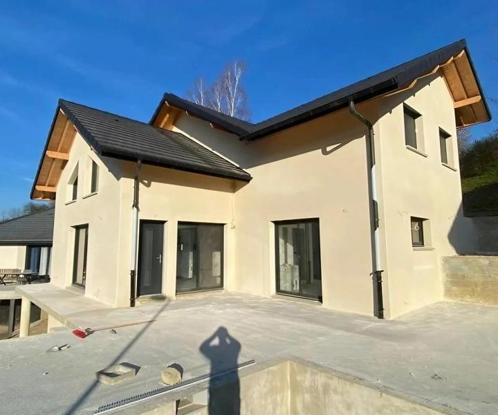 Travaux de peinture intérieure-extérieure à Chambéry